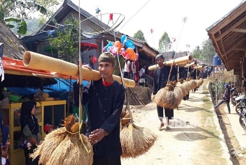 8 Upacara Adat di Banten Yang Unik Dan Sakral