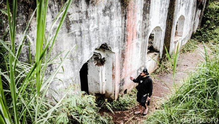 Benteng Belanda Gunung Putri