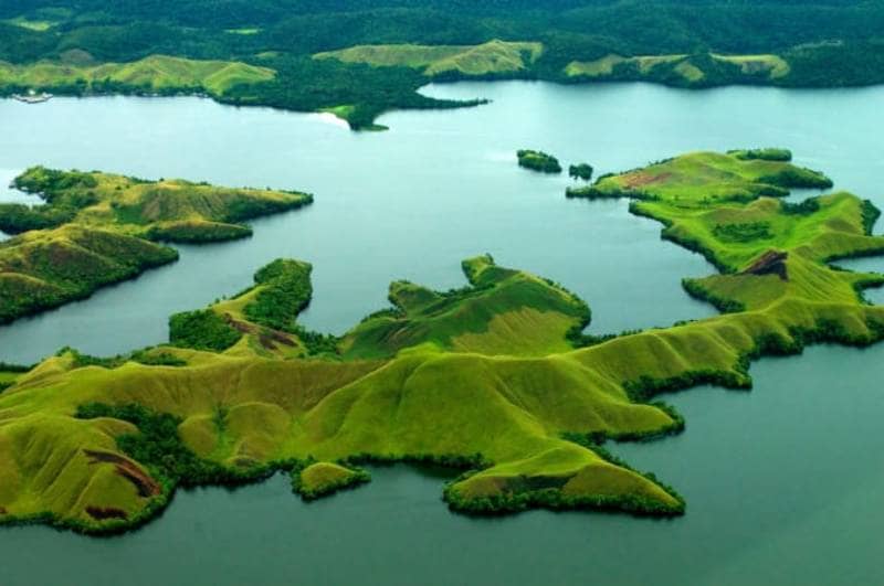 Danau Rombebai