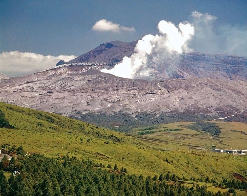 Gunung Aso