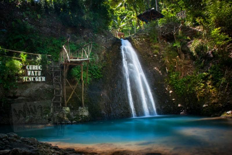 air terjun watu jengger