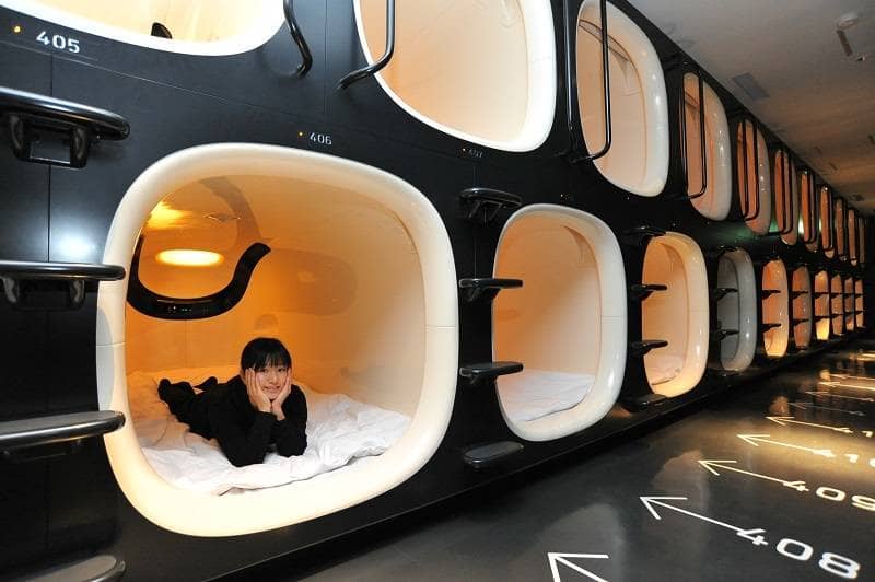 9h capsule hotel