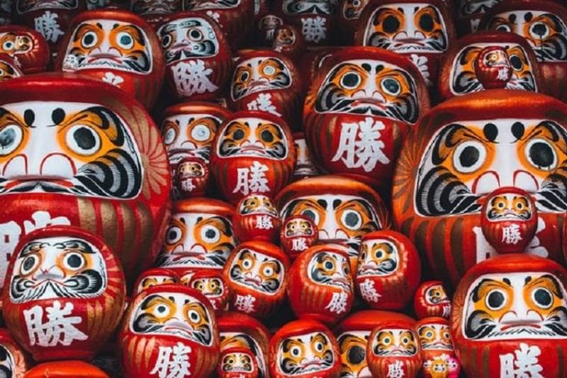 Boneka Daruma, Jepang