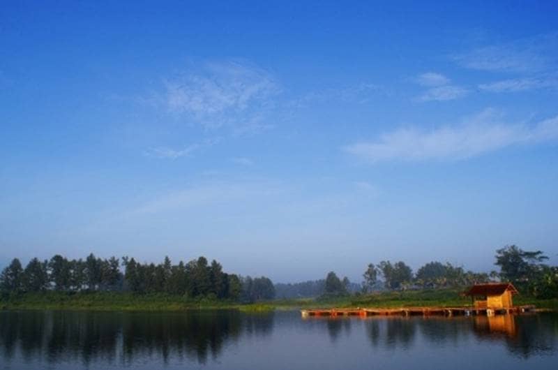 danau cihuni