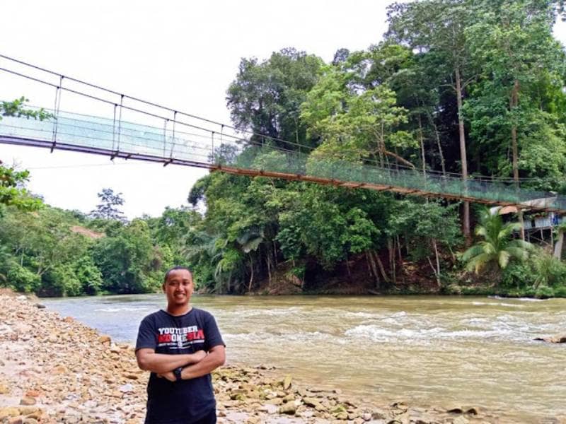 jembatan gantung bedeng