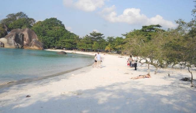 pantai tanjung pasir