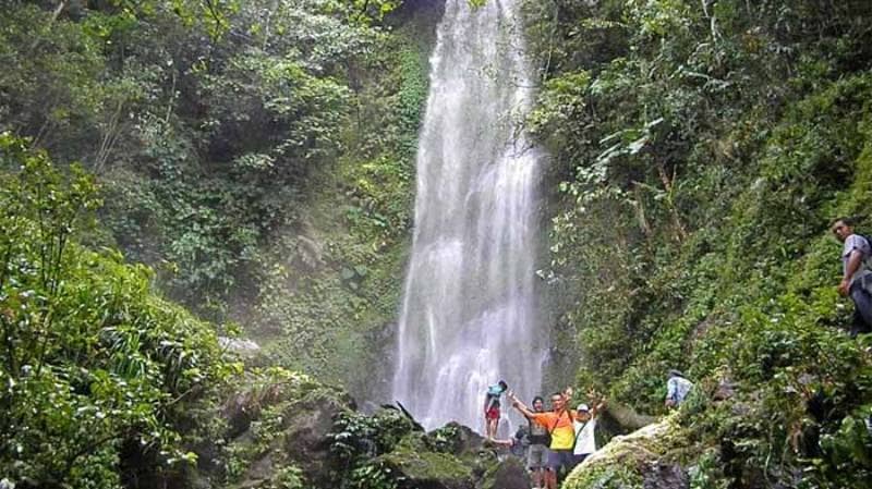 air terjun sepapah kiri dan sepapah kanan