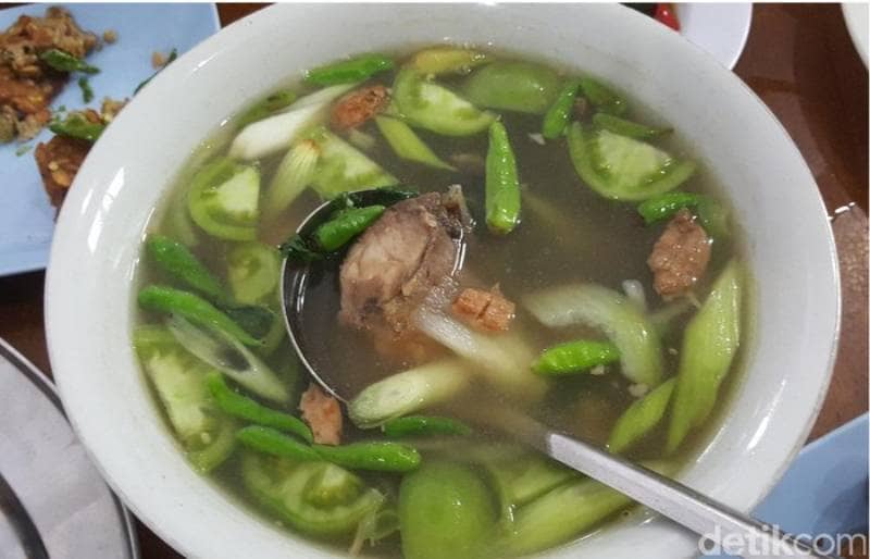 rm taman taktakan soup ikan