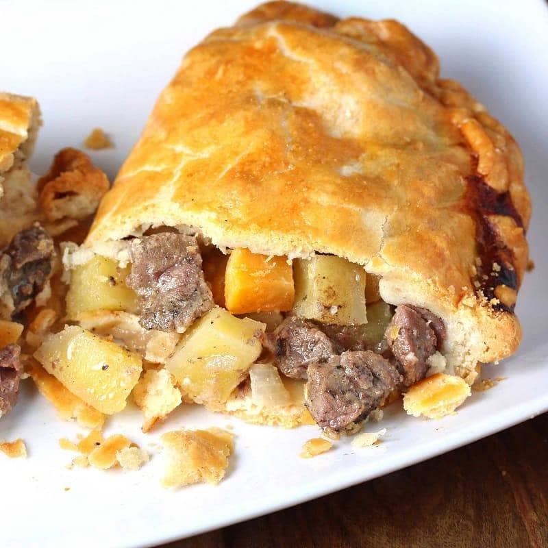 Makanan Cornish Pasty