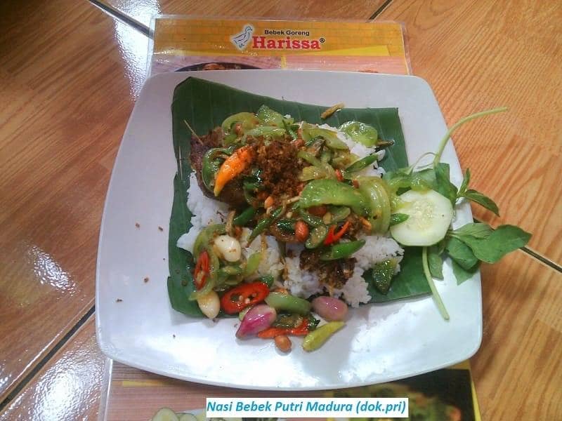 Nasi bebek Putri Madura Pura-Pura