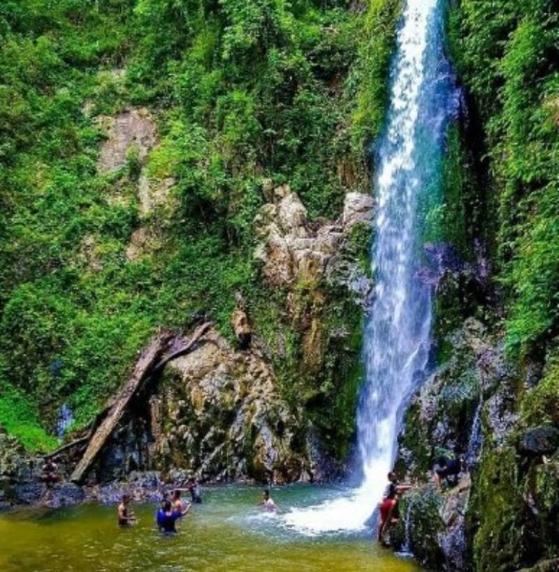 air terjun curub lestari