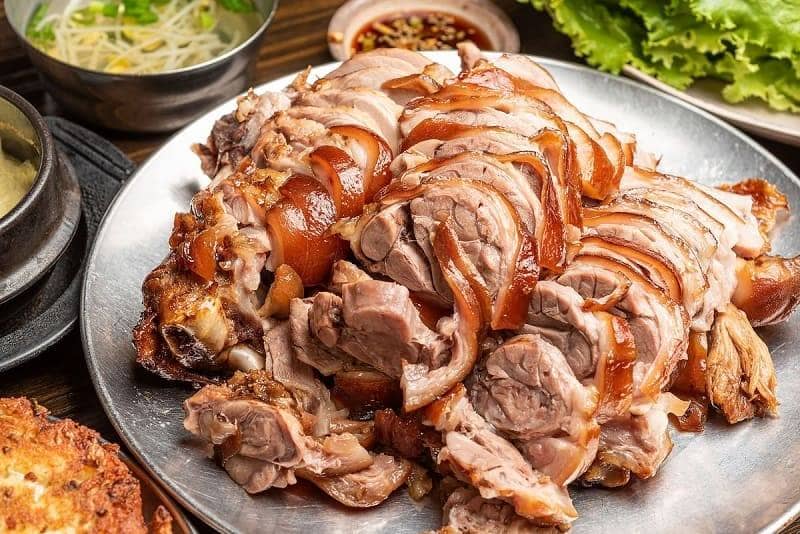 Yuk! Cicipi 10 Makanan Khas Korea Dari Olahan Babi