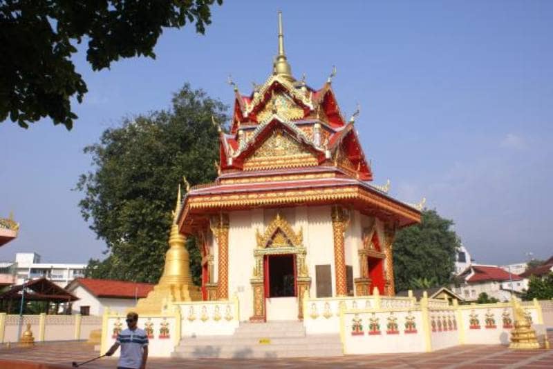 Kuil Wat Chayamangkalaram