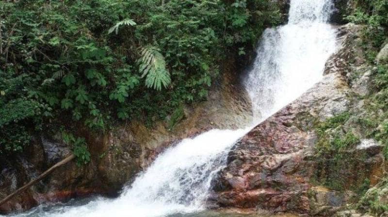 air terjun telago jando