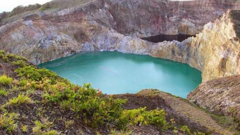 danau kelimutu