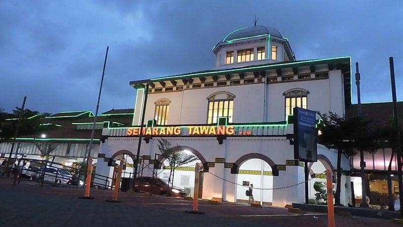 stasiun semarang tawang