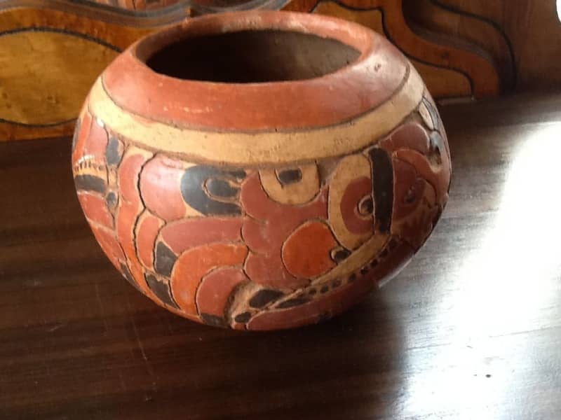 keramik khas el savador