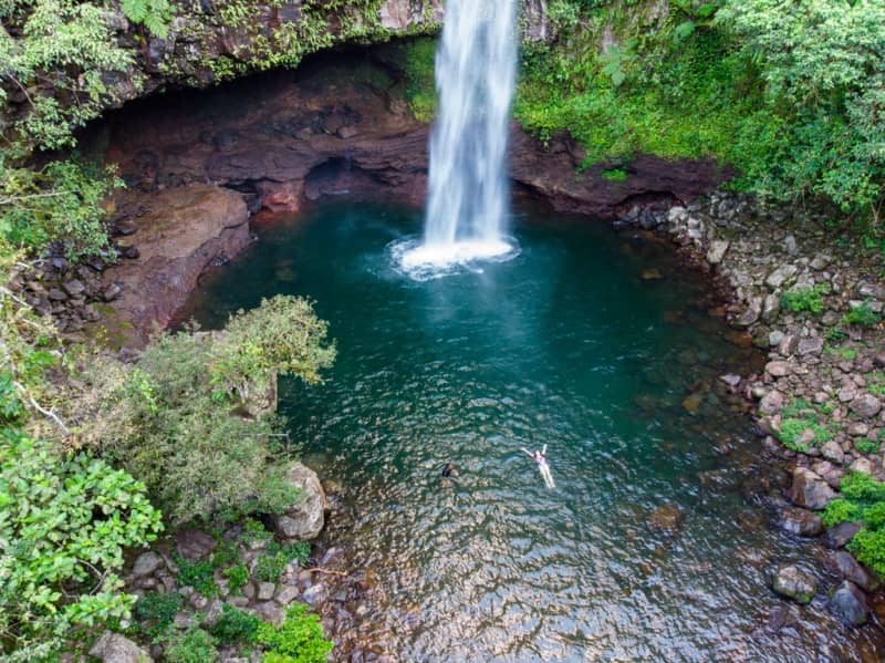 tavaro falls destinasi wisata di Fiji