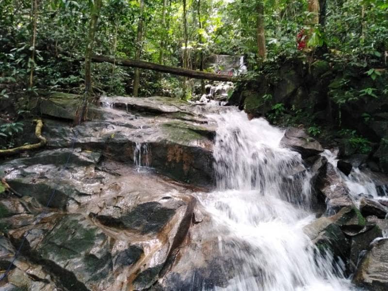 air terjun batu asah