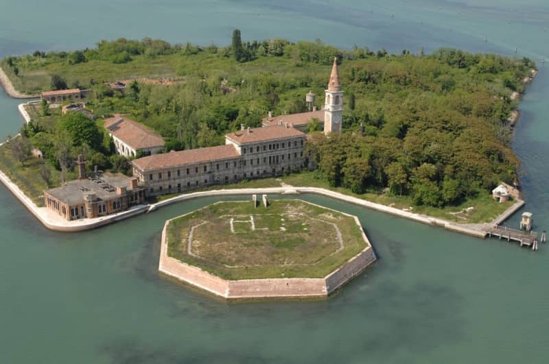 pulau poveglia