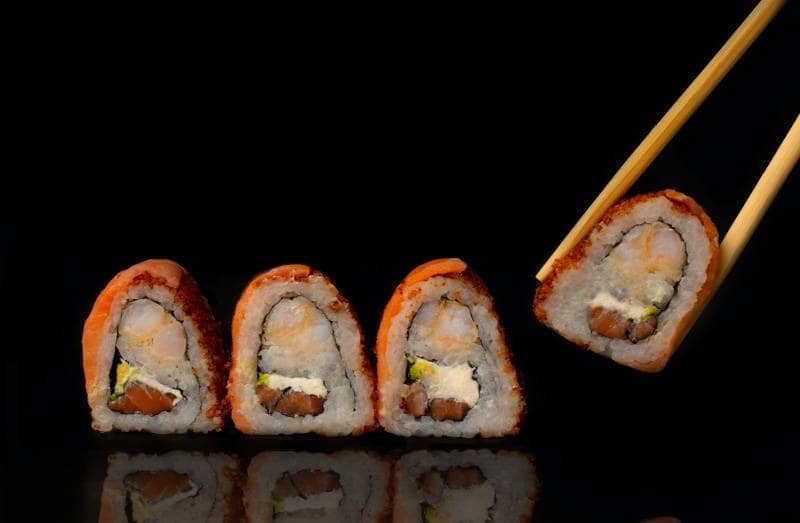 sushi makanan terlezat di dunia