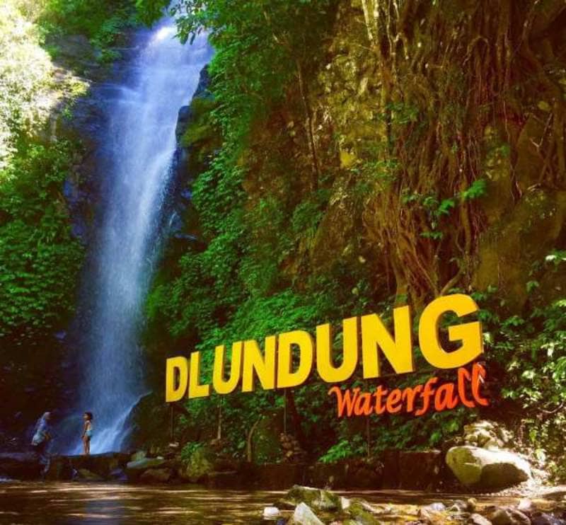 air terjun dlundung