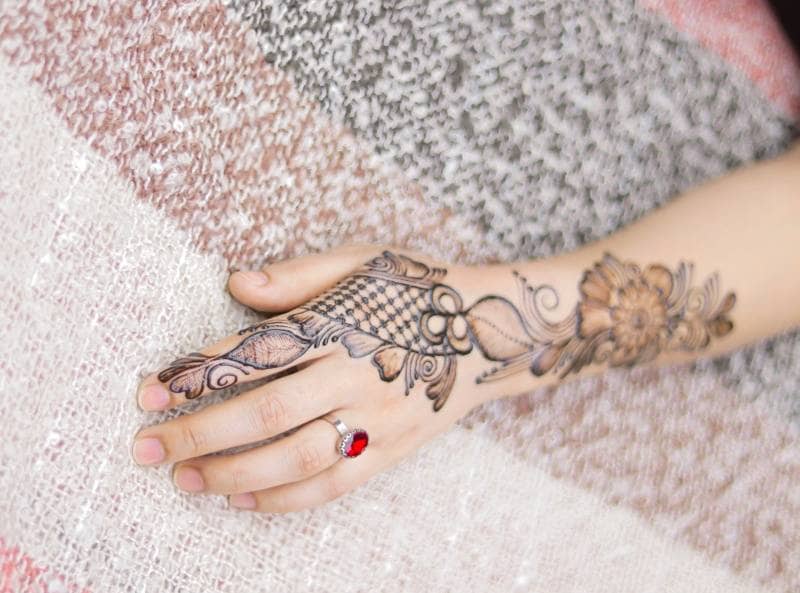 henna khas dubai