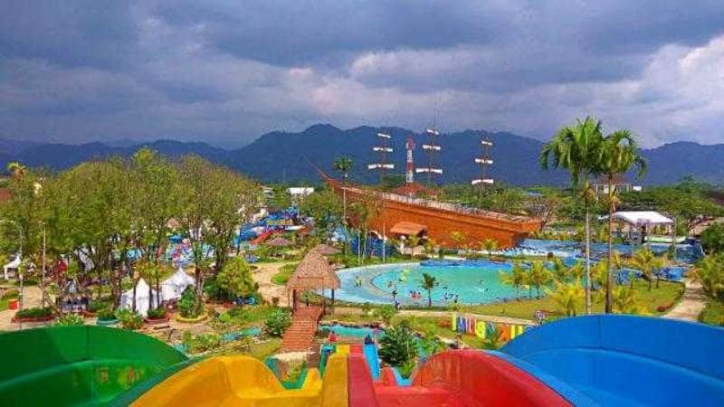 santa sea waterpark