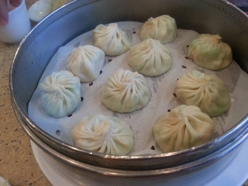 makanan chinese food ziaolongbao