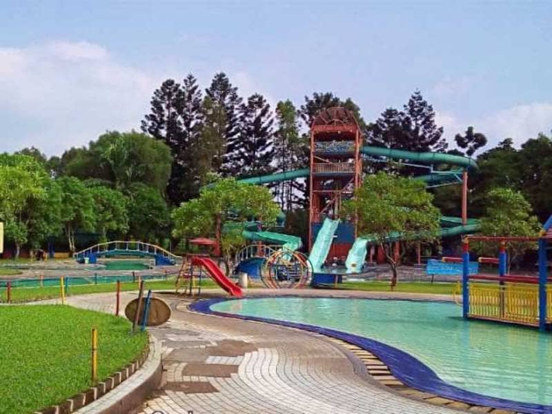 waterpark bandung indah