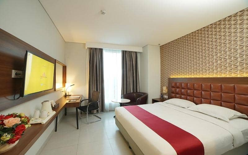 pakons prime hotel dekat stasiun tangerang