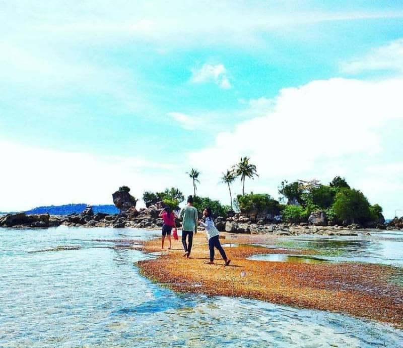 pantai pulau bangke