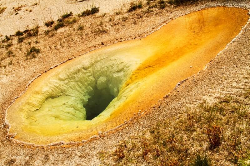 yellowstone lake