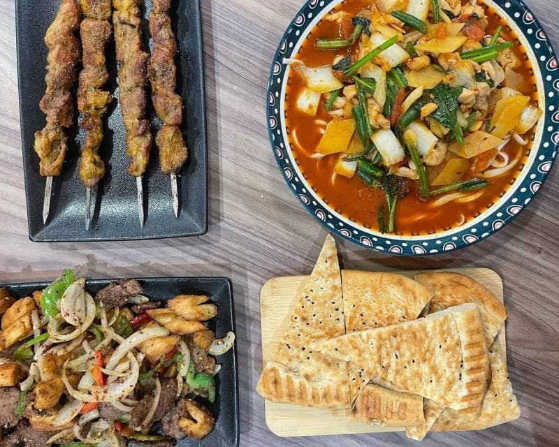 dolan ughur cuisine restoran halal di australia
