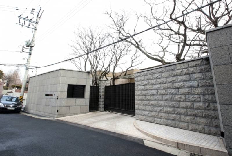 rumah termewah di korea lee myeong hee