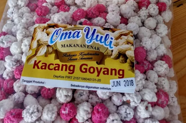 kacang goyang