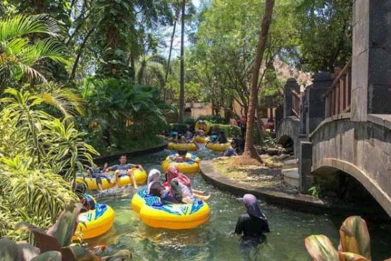 waterboom lippo cikarang