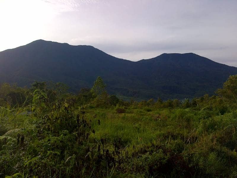 gunung tandakat